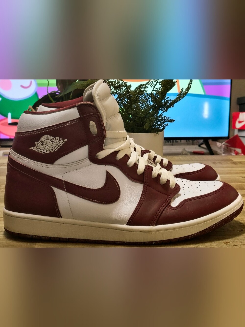 Jordan 1 Retro High OG Artisanal Team Red - UK 12 US 13 Lightly Used